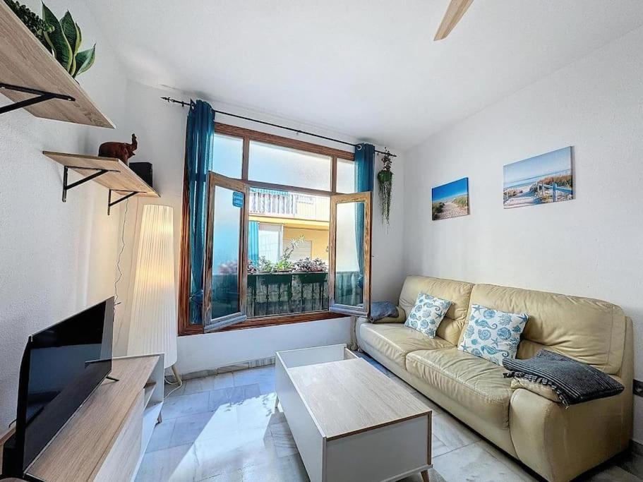 Urban Oasis Apartment Естепона Екстериор снимка